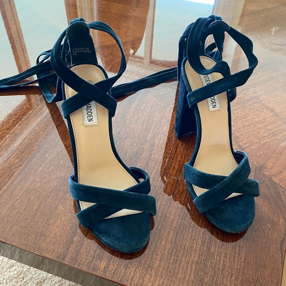 Steve Madden Black Suede Tie Up “Christey” Heels - Picture 5 of 11